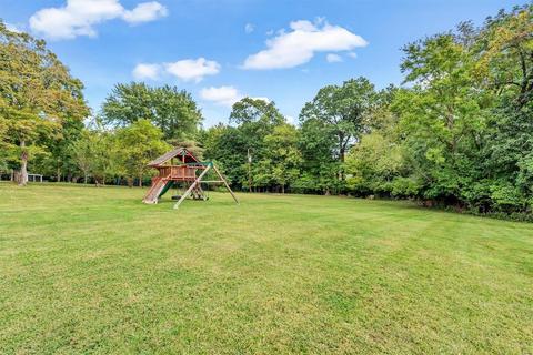531 Orchard Ln, Eureka, MO 63025 photo 6