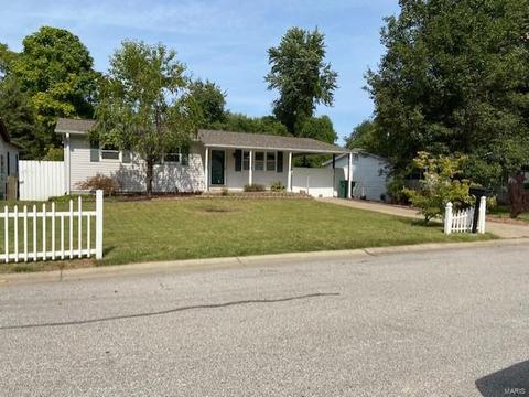 17 Marveline Dr, Saint Charles, MO 63304 photo 1
