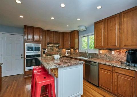 248 Cedar Trl, Ballwin, MO 63011 photo 13
