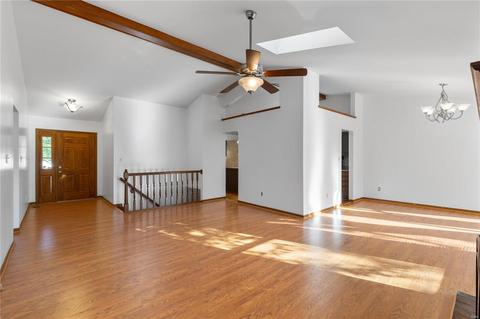 217 Baltray, Ballwin, MO 63021 photo 2