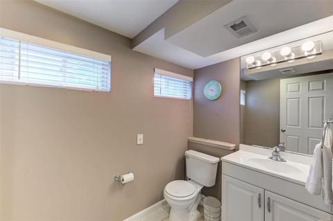 264 Village Creek Dr, Ballwin, MO 63021 photo 17