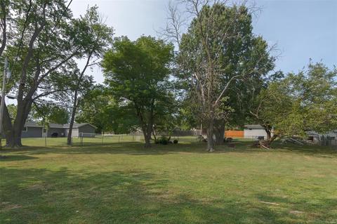 13 N Lang, O'fallon, MO 63366 photo 2