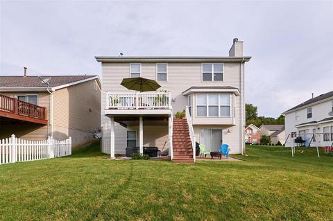 644 Brook Meadow Dr, Ballwin, MO 63021 photo 4