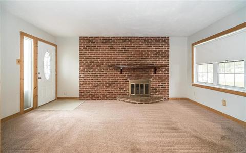 260 W Skyline Dr, Ballwin, MO 63011 photo 5