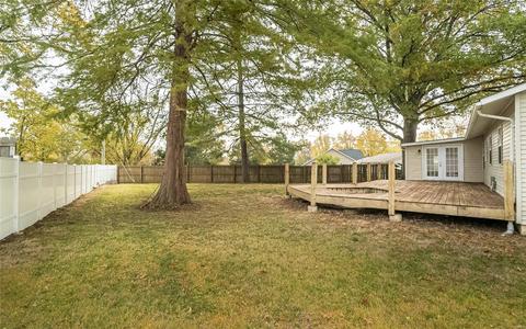 260 W Skyline Dr, Ballwin, MO 63011 photo 30