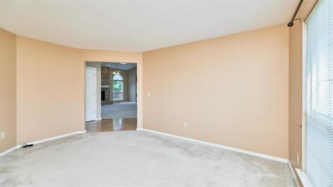 5725 Westchester Meadows Dr, Weldon Spring, MO 63304 photo 8