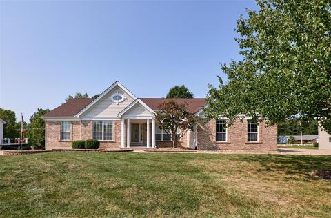 5725 Westchester Meadows Dr, Weldon Spring, MO 63304 photo 1