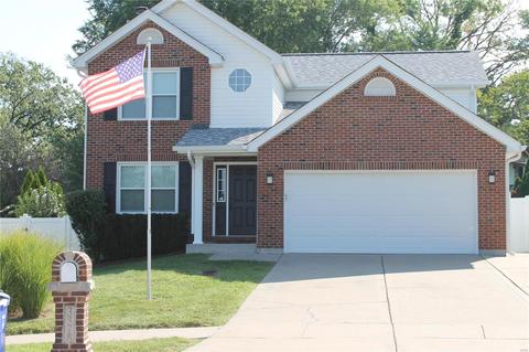 3376 Falcon Crest Ct, Bridgeton, MO 63044 photo 1