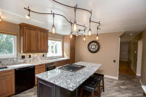 206 Cool Meadows Dr, Ballwin, MO 63011 photo 9