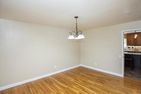 206 Cool Meadows Dr, Ballwin, MO 63011 photo 3