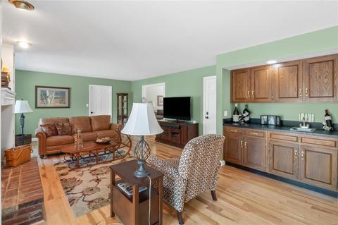 617 Golfview Dr, Ballwin, MO 63011 photo 11