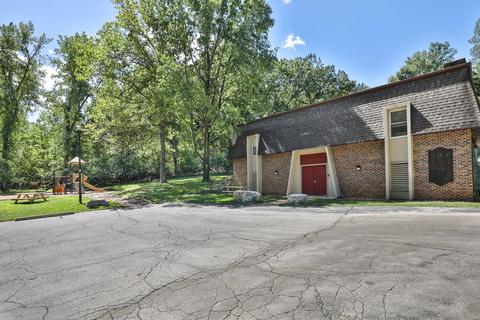 221 Braeshire Dr #D, Ballwin, MO 63021 photo 25