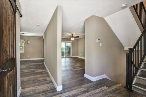 221 Braeshire Dr #D, Ballwin, MO 63021 photo 5