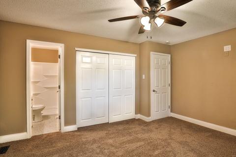 221 Braeshire Dr #D, Ballwin, MO 63021 photo 16