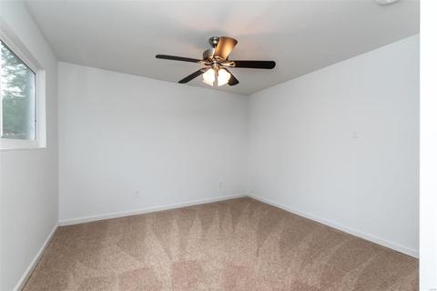 208 Lindy Blvd, Ballwin, MO 63021 photo 12
