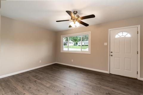 208 Lindy Blvd, Ballwin, MO 63021 photo 3