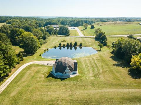 2 Wycliffe Ct, Weldon Spring, MO 63304 photo 1