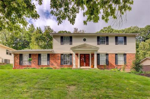 1017 Terracerock Cir, Ballwin, MO 63011 photo 1