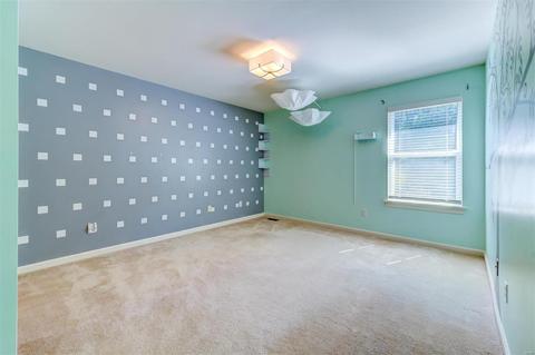 559 Brook Mdw, Ballwin, MO 63021 photo 33