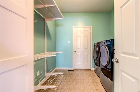 559 Brook Mdw, Ballwin, MO 63021 photo 24