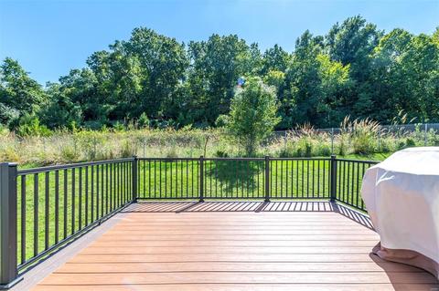559 Brook Mdw, Ballwin, MO 63021 photo 40