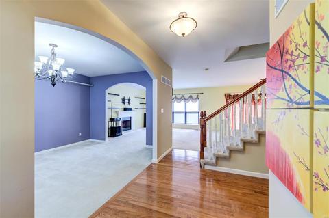 559 Brook Mdw, Ballwin, MO 63021 photo 8