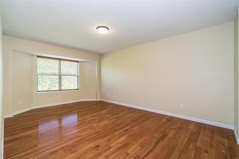 132 Baxter Commons Dr, Manchester, MO 63011 photo 24