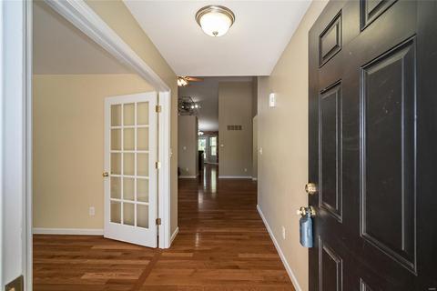 132 Baxter Commons Dr, Manchester, MO 63011 photo 6