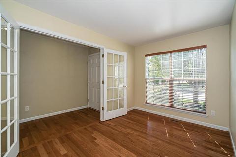132 Baxter Commons Dr, Manchester, MO 63011 photo 8