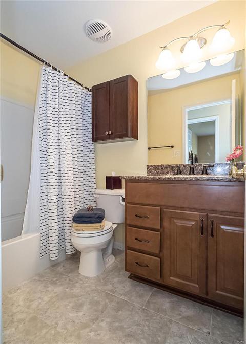 132 Baxter Commons Dr, Manchester, MO 63011 photo 32