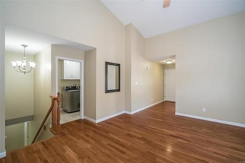 132 Baxter Commons Dr, Manchester, MO 63011 photo 14
