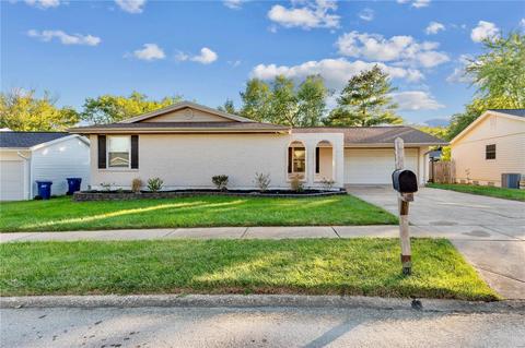 622 Lemonwood Dr, Ballwin, MO 63021 photo 3