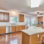 508 Castle Rdg, Ballwin, MO 63021 photo 21