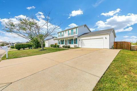 2629 Black Cherry Dr, O'fallon, MO 63368 photo 2
