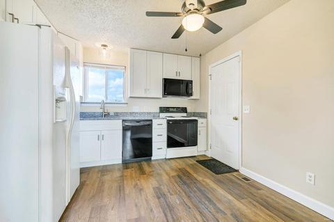 2629 Black Cherry Dr, O'fallon, MO 63368 photo 3