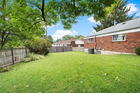 111 Windcliffe Dr, Ballwin, MO 63021 photo 29