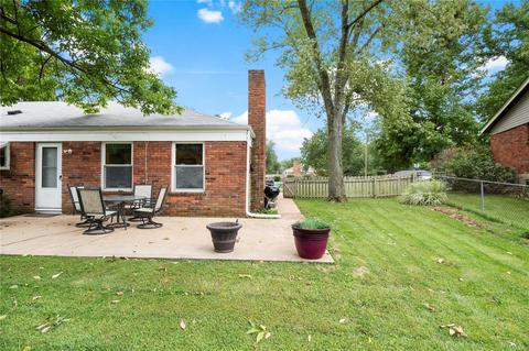 111 Windcliffe Dr, Ballwin, MO 63021 photo 30