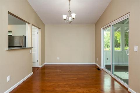 550 Treetop Trail Dr, Manchester, MO 63021 photo 6
