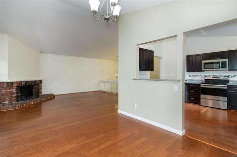 550 Treetop Trail Dr, Manchester, MO 63021 photo 7