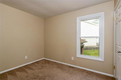550 Treetop Trail Dr, Manchester, MO 63021 photo 15