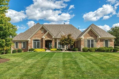 660 Grey Oaks Dr, Weldon Spring, MO 63304 photo 1
