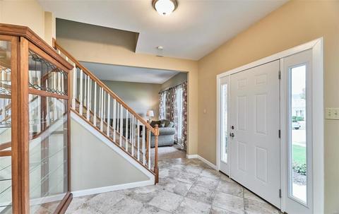 223 Abington Dr, Saint Peters, MO 63376 photo 3