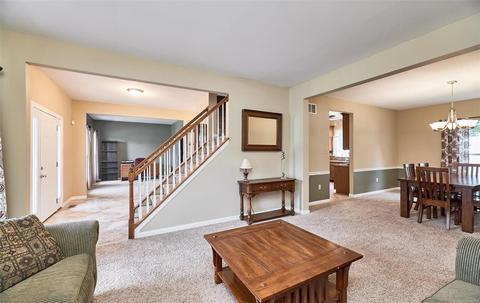 223 Abington Dr, Saint Peters, MO 63376 photo 10