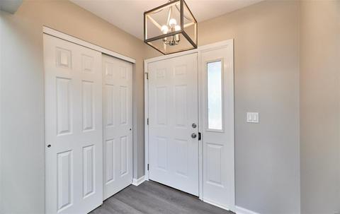 8 Jimicee Ct, O'fallon, MO 63366 photo 3
