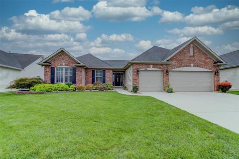 1581 Wainscott Dr, O'fallon, MO 63366 photo 1