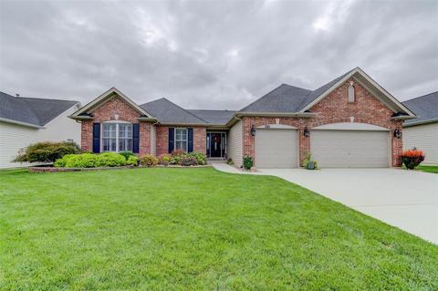 1581 Wainscott Dr, O'fallon, MO 63366 photo 2