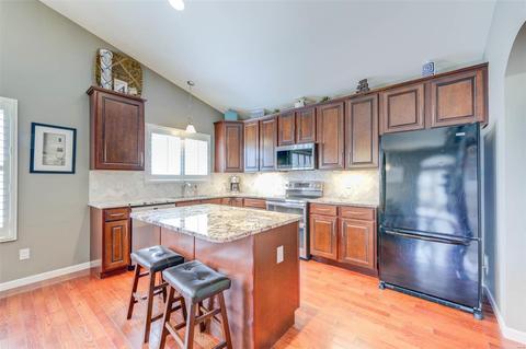 1581 Wainscott Dr, O'fallon, MO 63366 photo 12