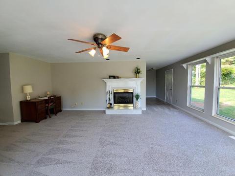 129 Lock Dr, Ballwin, MO 63011 photo 3