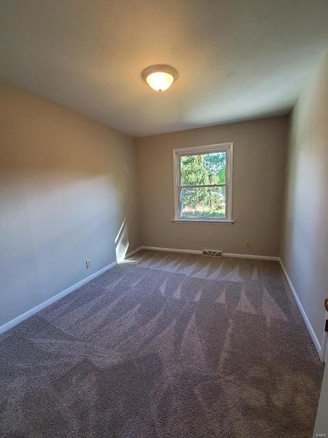 129 Lock Dr, Ballwin, MO 63011 photo 11