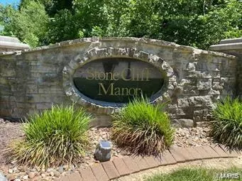 3806 Boulder Dr, Edwardsville, IL 62025